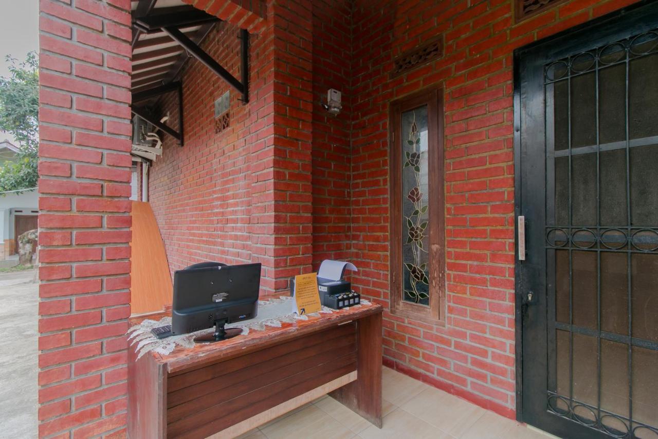 Ayu Homestay Syariah Sukabumi Exteriér fotografie