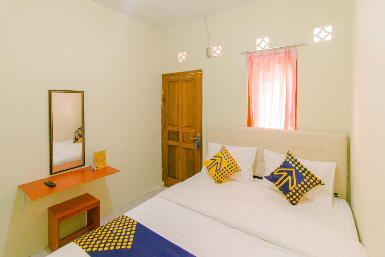 Ayu Homestay Syariah Sukabumi Exteriér fotografie