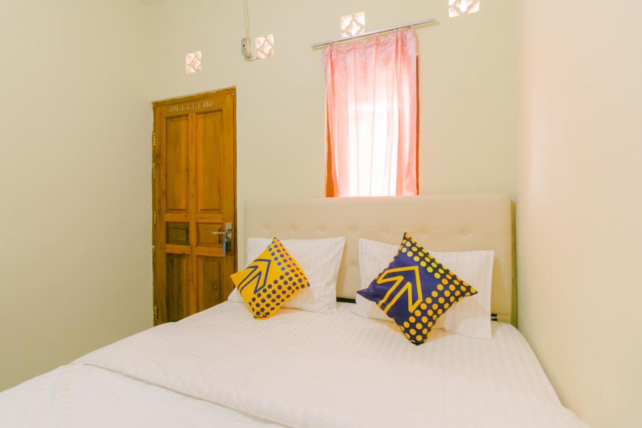 Ayu Homestay Syariah Sukabumi Exteriér fotografie