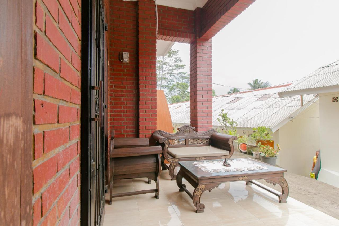 Ayu Homestay Syariah Sukabumi Exteriér fotografie